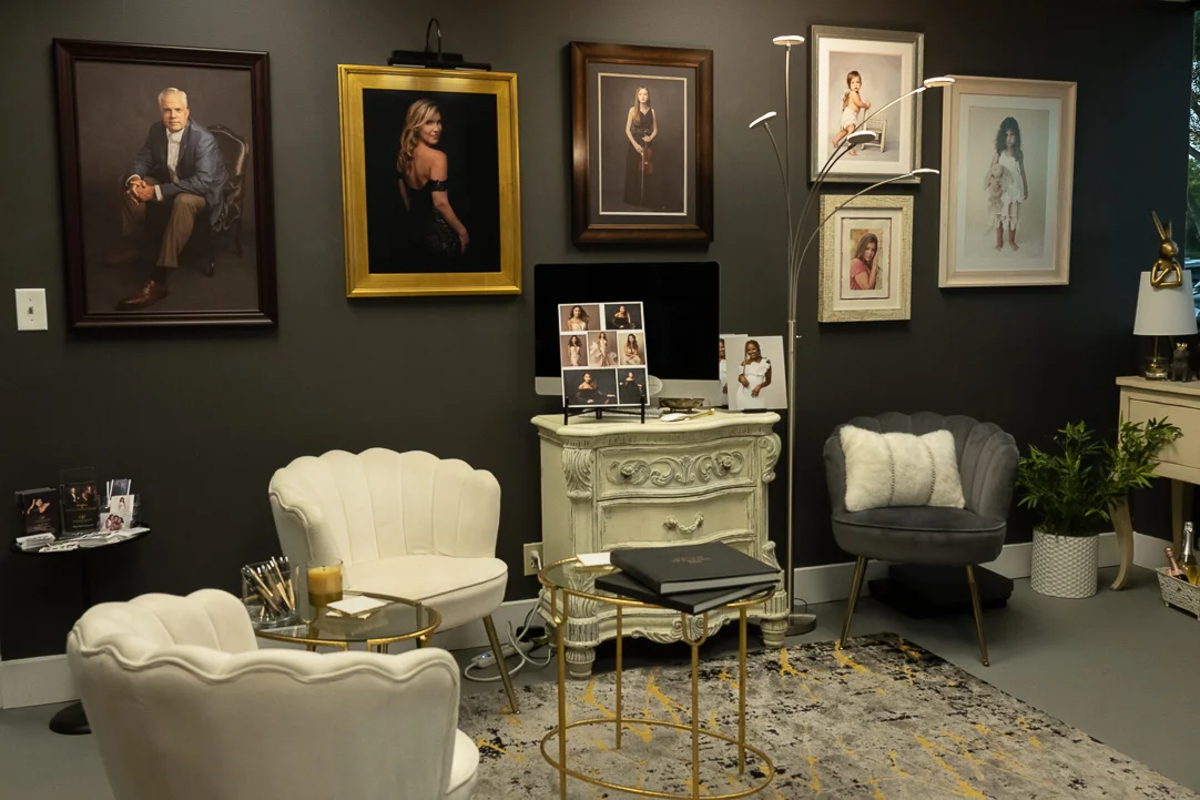 A picture inside the Warner-Prokos Photography sitting area